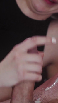 ミステリートリオ:ララが捕まる