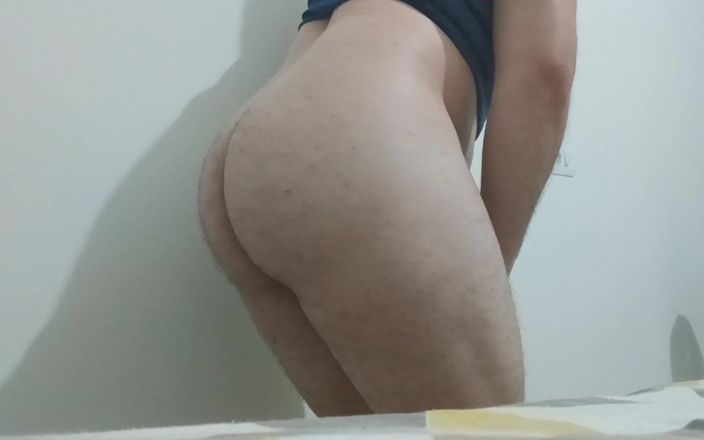 amateurbrazilian: Miluji předvádění svého sexy zadku na internetu