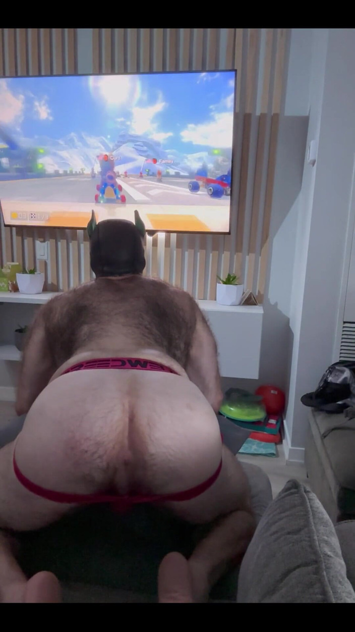 BeefyCanuck: Tylko trochę Puppario Kart