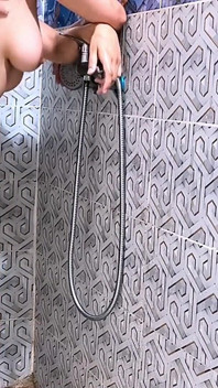 Scopa La Matrigna in Doccia Calda Moglie Araba Con Un Grosso Cazzo Arabo