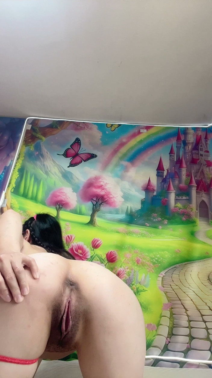 sweethanajapanese: Perfect Ass Show