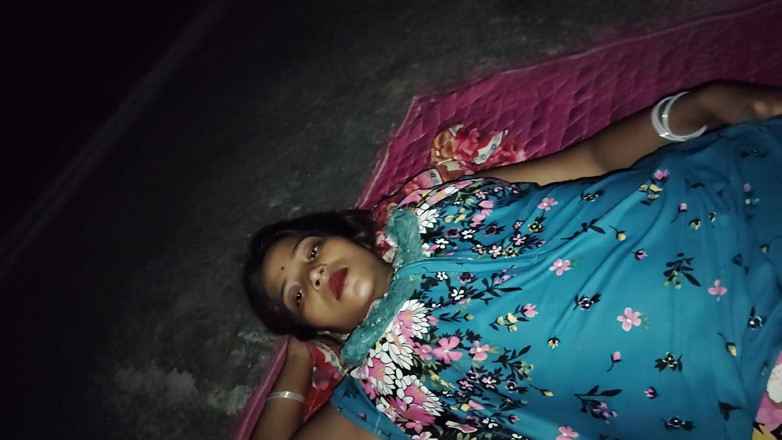 Pooja raniji: Pooja Bhabhi Night Hard Sex Upper Floor
