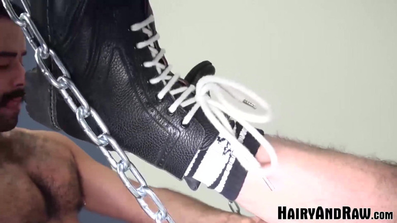 Hairy And Raw: Hairyandraw - волохатий Тедді Торрес і Роуг статус без презерватива