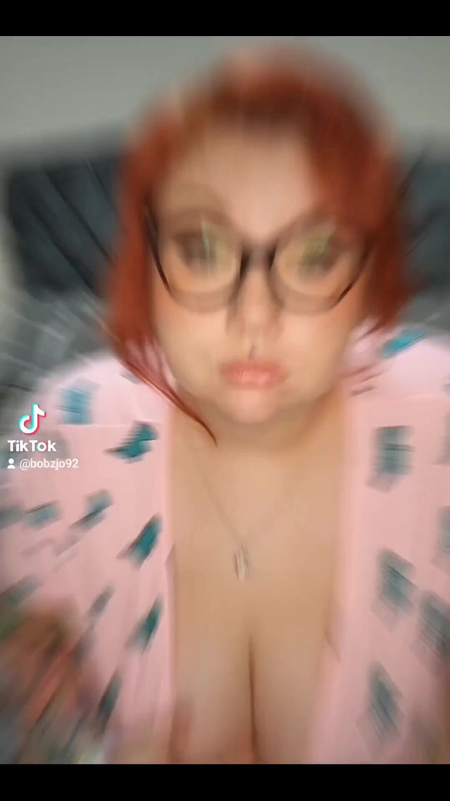 Who's on Tictok? (Bobz) Who's on Tictok? (Bobz)