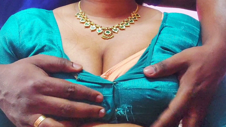 Desi Mohini: Ho fatto sesso con la mia ragazza oggi nel pomeriggio