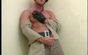 Gays Case: Lo stallone homo muscoloso in uniforme della polizia si strofina...