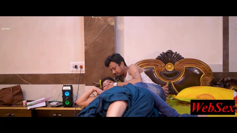 WebSex Premium: Her Bed Performance Make Me Crazy! Please Come Again