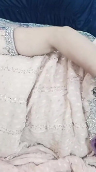 Caldo indiano desi village bhabhi è stato scopata da dever chiaro audio hindi