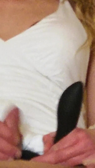 Wet Perversions In Nylons: 貞操を身に着けてムラムラするパートIII