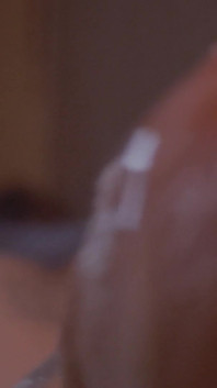 Buzzes Close up Pre-cum