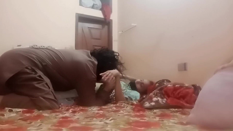 SHAKRATASNEEM: Sodomie, trou du cul près, baise très hardd