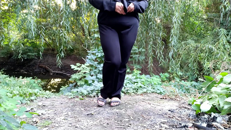 Elena: Big ass Russian MILF pissing outdoors