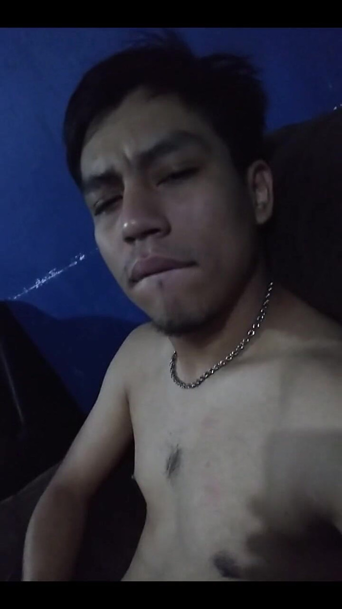 AlexAlejandro13: Dobry przycisk na brzuch na początku tygodnia