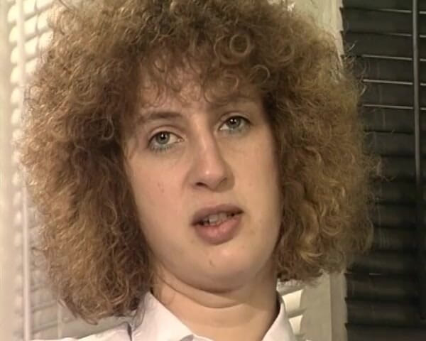 GERMAN PORN CLASSICS: Ciekawskie nastolatki w miękkim klipie