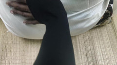 SneakyManner48: Indiancă desi 18 + sora vitregă prins urmărind un videoclip porno după...