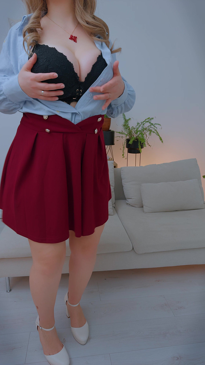 Mrs Wetslavs: Tanpa bungkusan, Perlahan-lahan