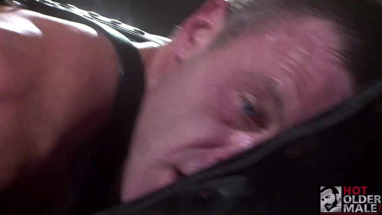 Pantheon men: 포기: 트레이와 롭