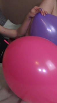 Teen Babe Ballon Fucking