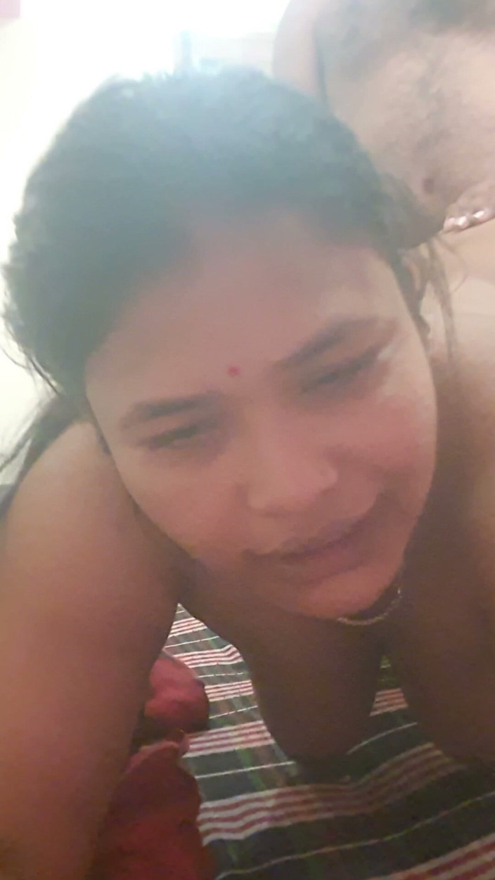 Mridulmadhu: Fucking My Wife Onther Man in Front of Me