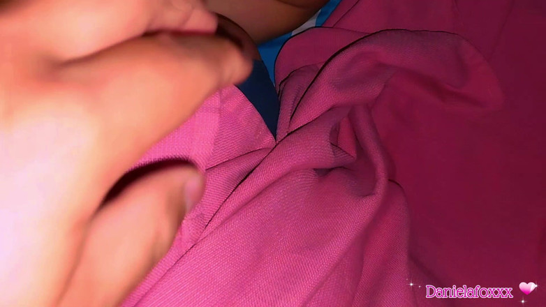 danielafoxxx: sama ibu tiri tengah malam di kamarnya