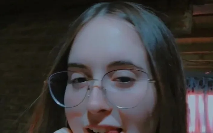 RavenHearth666VIP: Teen in Glasses