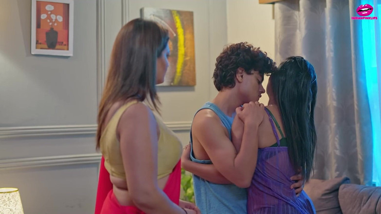 Indianpinklips: Sexy Bhabhi Sex with Husband Friend Desi Sex
