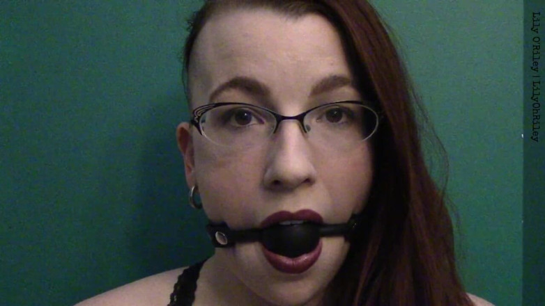Lily O'Riley: Ballgag Staring