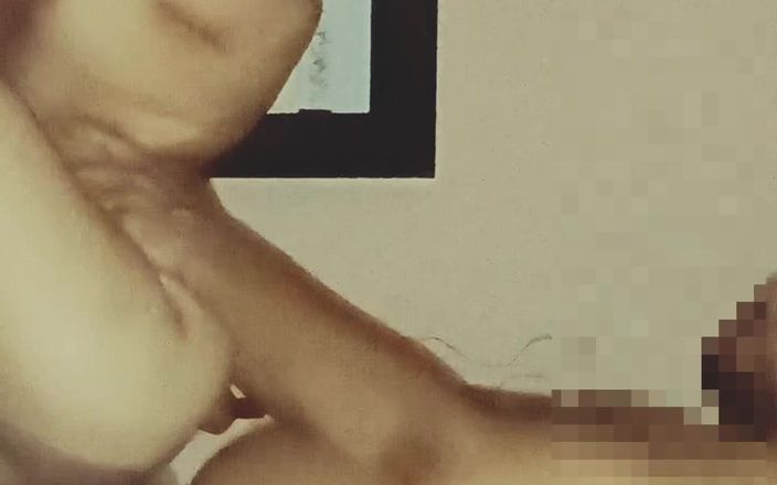 Hot Sis: Latika Horney Sult anh trai kế mạnh bạo xuất tinh...
