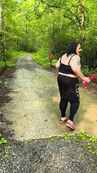 Mẹ không đụ một con cu khác trong rừng mà tôi hứa sẽ làm tốt