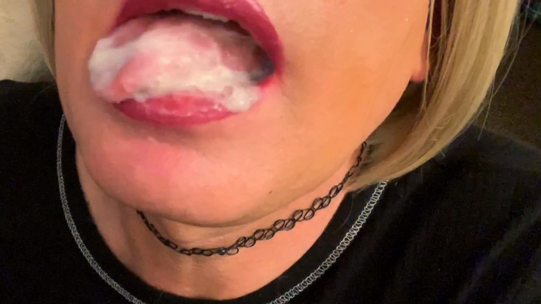 CindieLove: Sissy crossdresser si cewek nakal yang super seksi