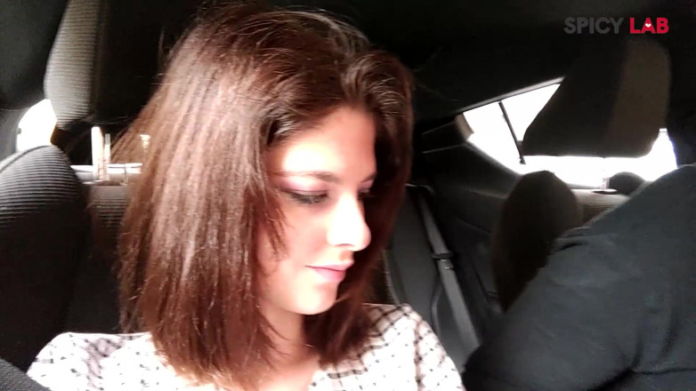 Spicy Lab Production: Sara bell si cewek nakal italia dientot habis-habisan sama eric...