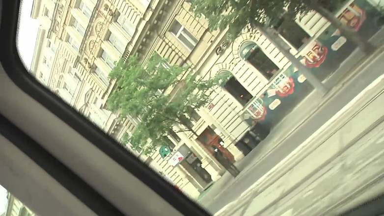 Berlin Orgy: Two sexy chicks are getting slammed in the car