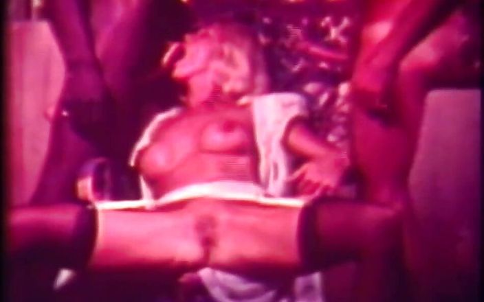Vintage Usa: Sexy blonde loves two cock in pussy double cock in...