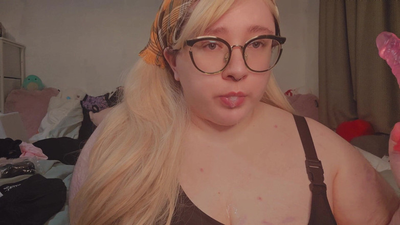 puppyrolls: Oral voelt zo goed, ik word zo, zo nat elke...