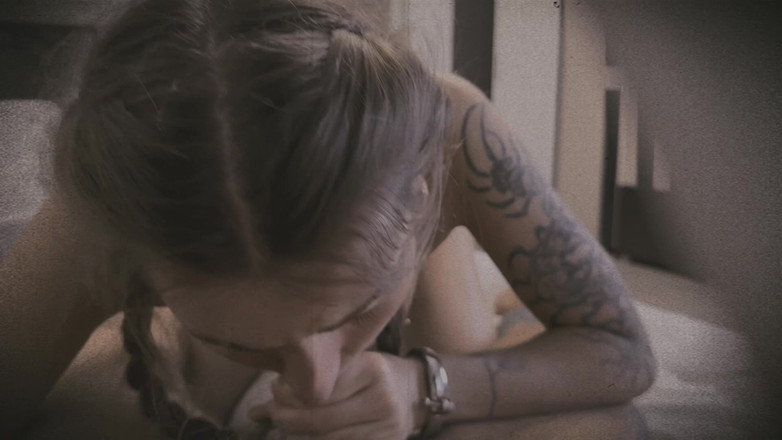 TenderRuin: Domestic Function Tape 04: Layanan Kaki &amp; Nyepong kontol habis-habisan