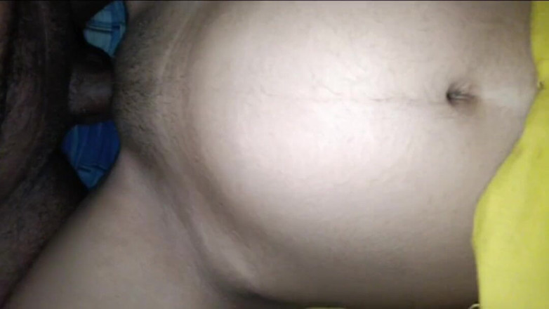 remotask7057: Sexy bengalische hausfrau ehefrau fickt hart zu hause, rote bluse...