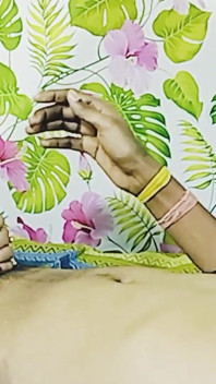 Desi indiana india scopa la sua cameriera di casa cazzo sesso bollente