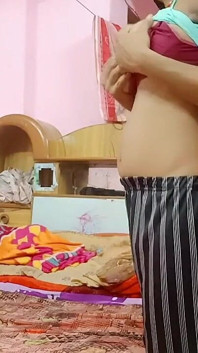 India esposa xxpriya - escena de acción hardcore - primera vez sexo duro por su marido