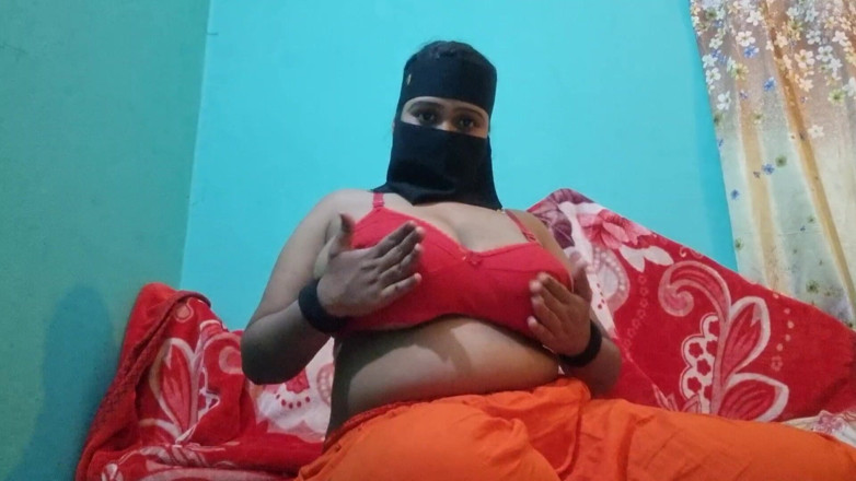 NilaRani693: Solo-versuchung, zu watc klicken
