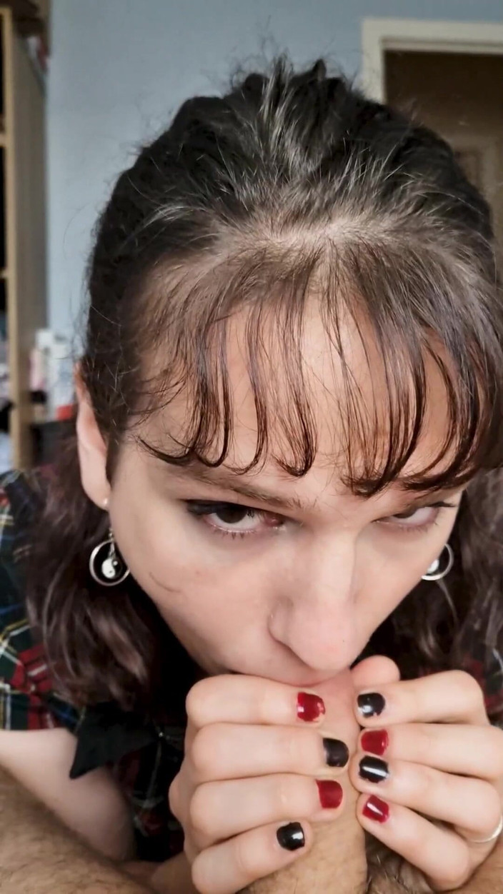 Melodyfluffington: Slutty Fat Ass Melody Sucks, Rides, Gapes and Cums