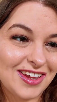 Gentle Giantess Girlfriend Kissing - Sydney Screams Passionately Kisses Tiny BF with Glossy Lips and Long Tongue