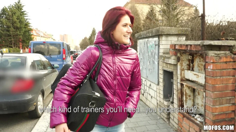 Public Pickups: Öffentliche pickups - Lucy bell überspringt das fitnessstudio, um einen fetten schwanz...