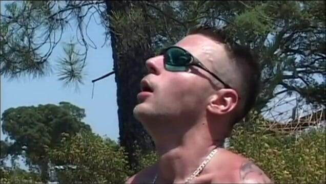 Real Home Made: Infermiere italiane disponibili (film porno completo)