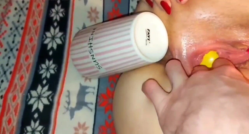 MaksDana33: Doppelte Vaginale Penetration, Verschiedene Objekte in