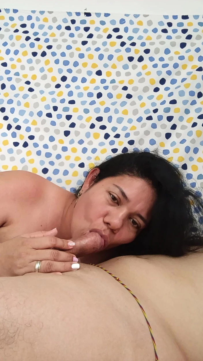 Valkyrieandluigy: Teacup Blowjob
