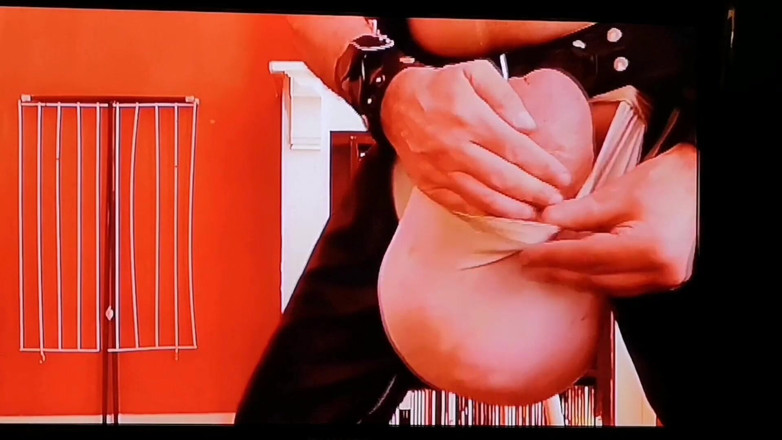Monster_Meat_: Tampilan belakang dan close-up depan cockzilla