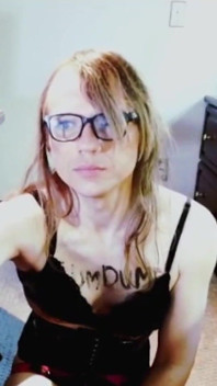Trans maricas primeiro dia como escrava sexual