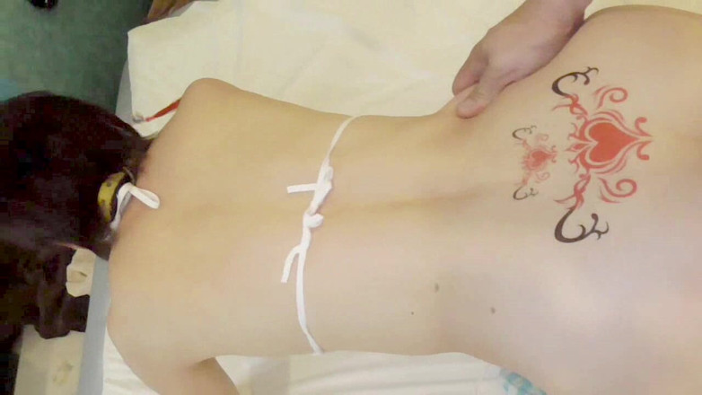 hiro_mayu_couple_jp: Mayu nr.49 Anaal likken, bukkake slikken, oogrollen, microbikini, diepkeel, 69, diepe...