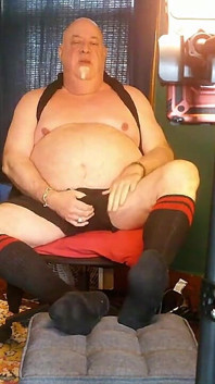 Jerking in Black and Red!