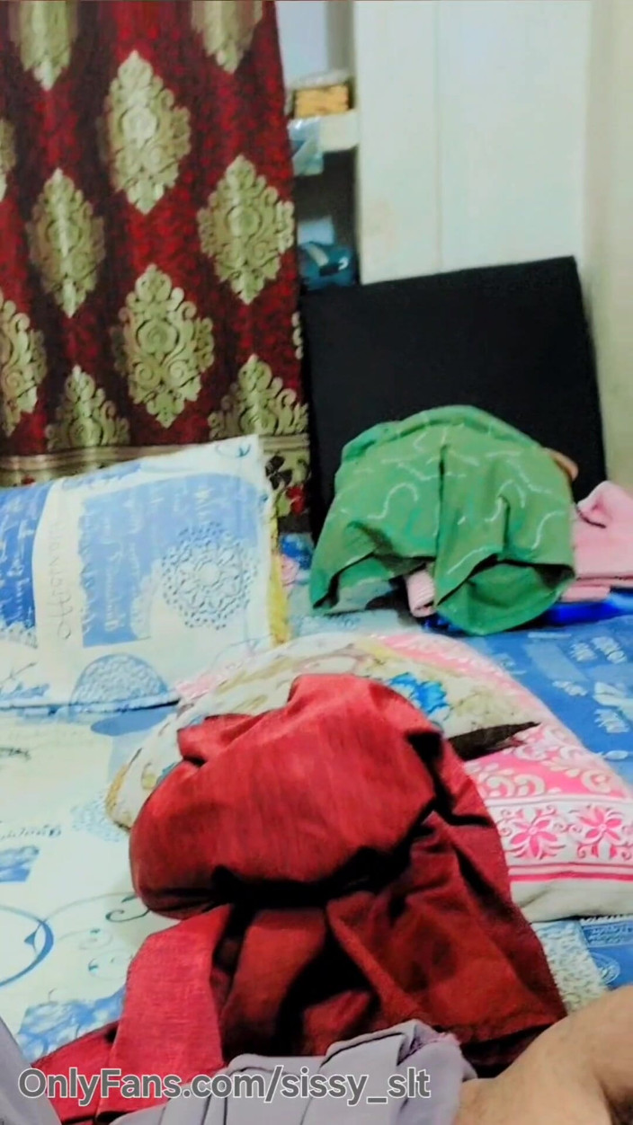 Sissy Slut Simran: Hijabi muzułmańska Kinner Hijda Spróbuj masturbować bezsilnego penisa